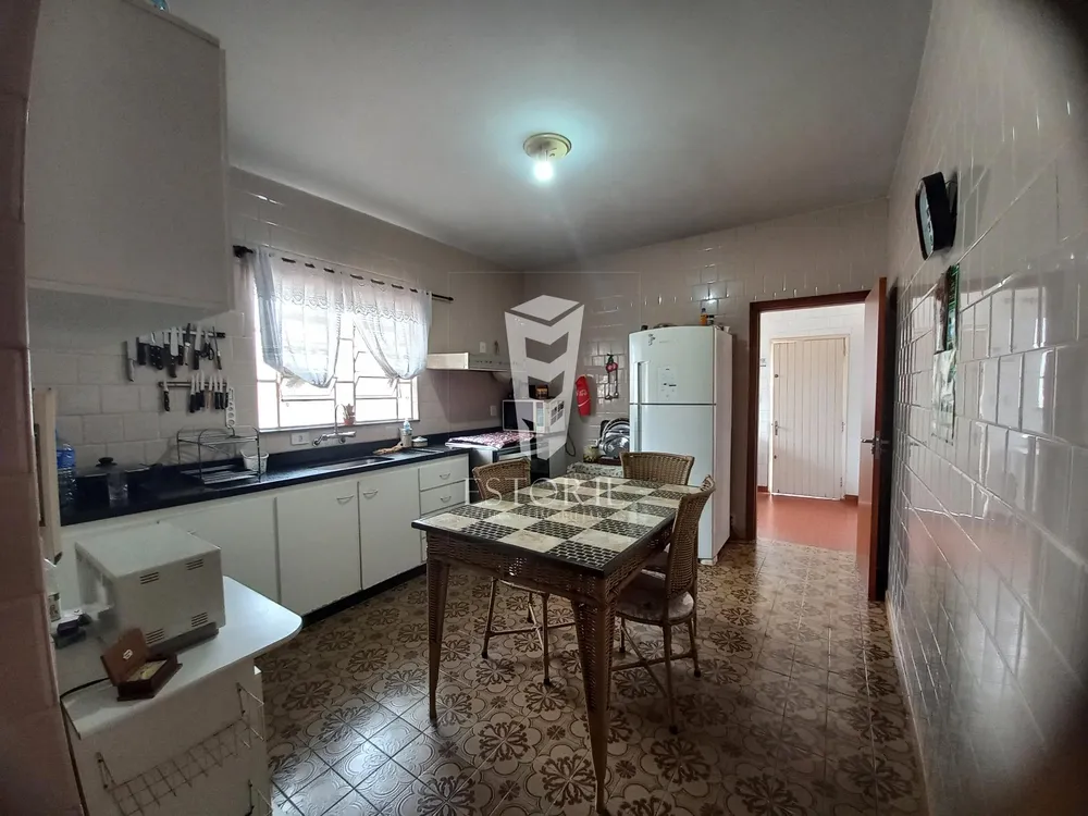 Casa, 4 quartos, 607 m² - Foto 2