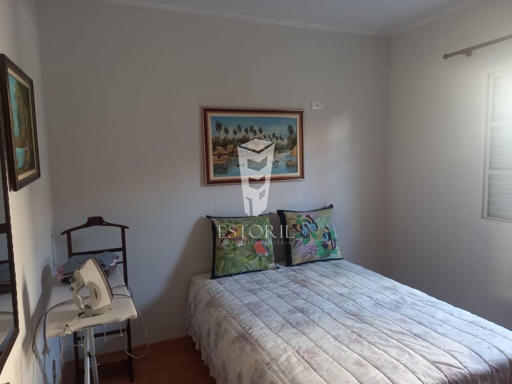 Casa à venda com 2 quartos, 300m² - Foto 27