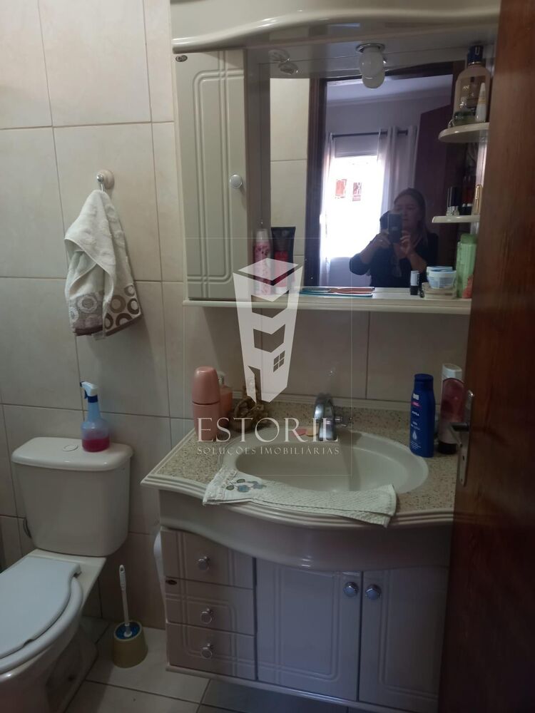 Casa à venda com 2 quartos, 300m² - Foto 23