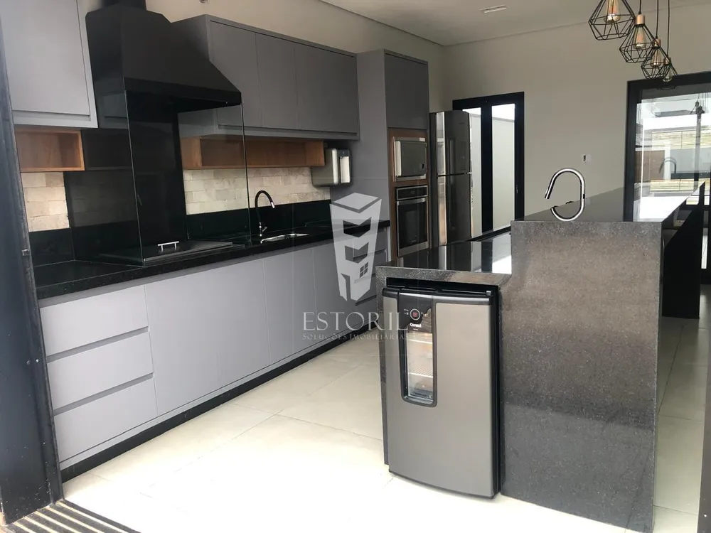 Casa, 1 quarto, 338 m² - Foto 2