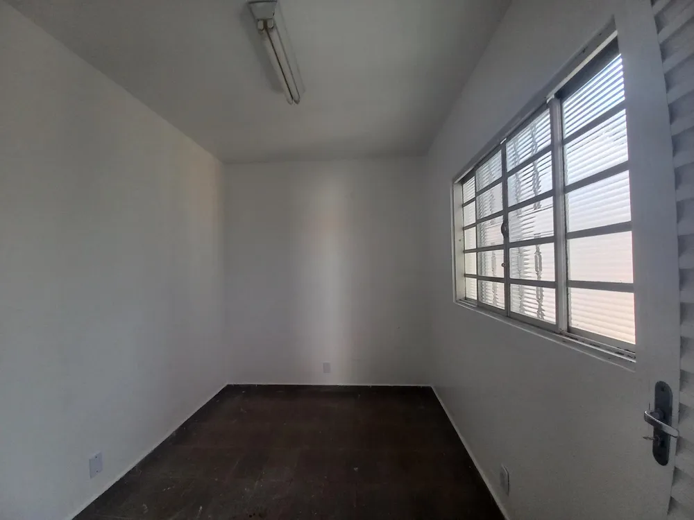 Casa, 2 quartos, 250 m² - Foto 2