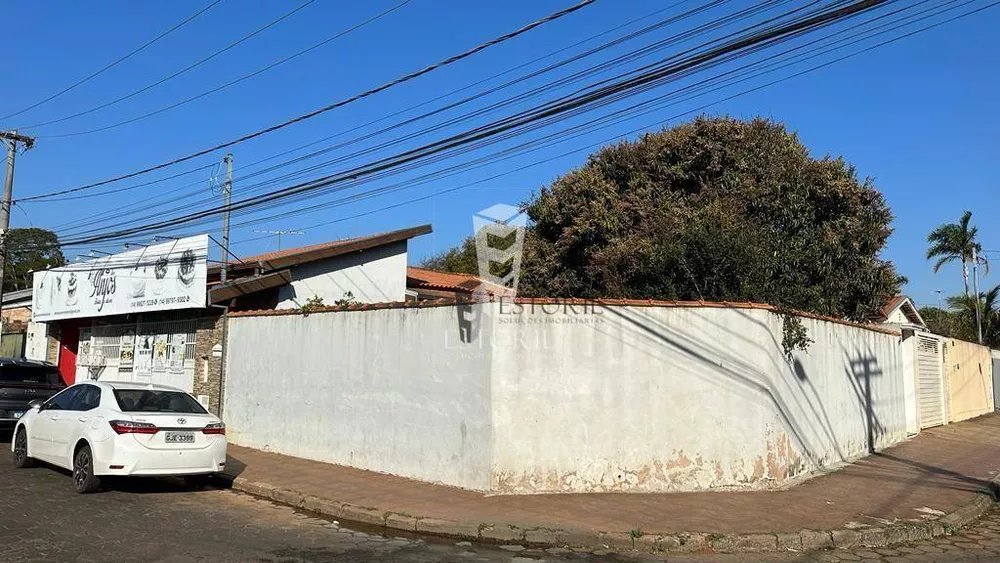 Casa à venda com 2 quartos, 260M2 - Foto 1