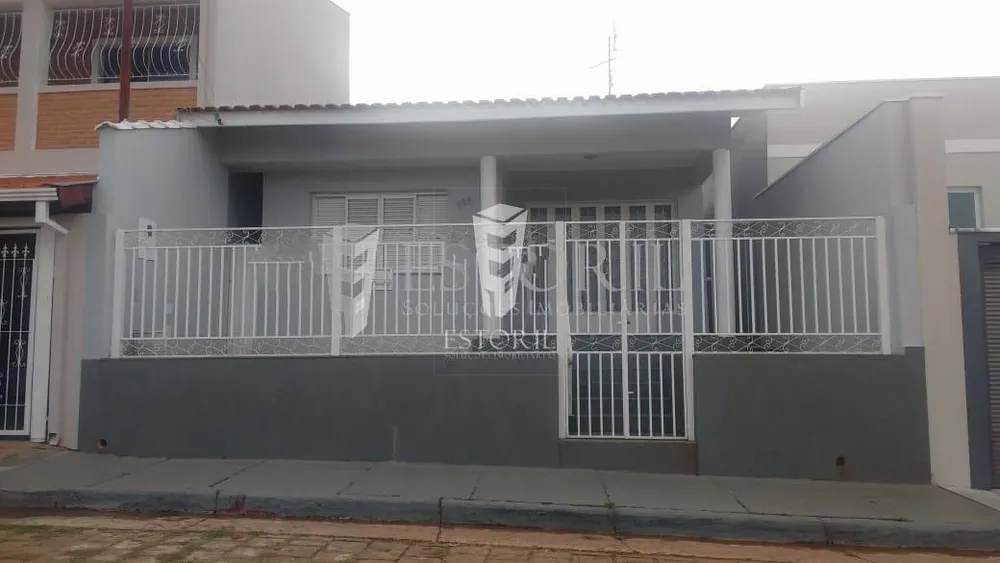 Casa, 2 quartos, 376 m² - Foto 1