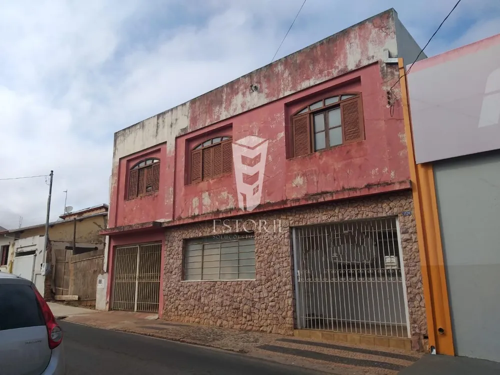 Sobrado, 2 quartos, 318 m² - Foto 1