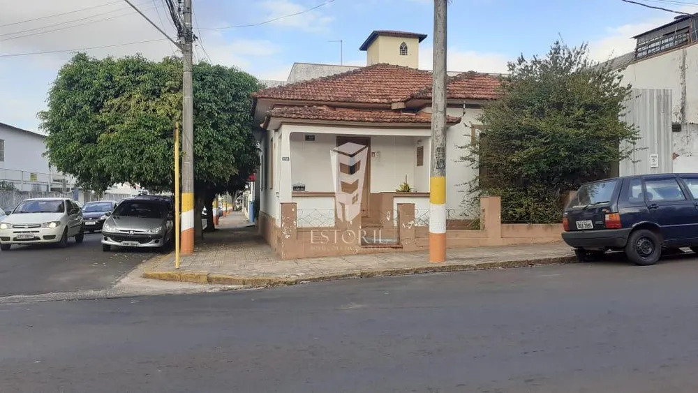 Casa, 3 quartos, 277 m² - Foto 1