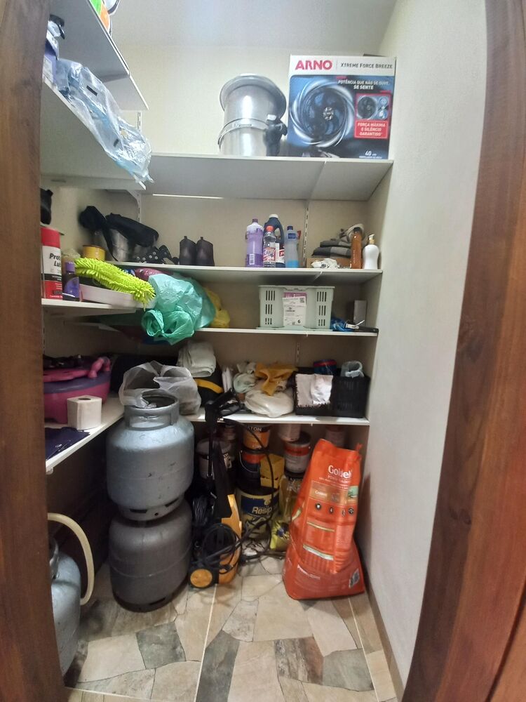 Casa à venda com 2 quartos, 264m² - Foto 17