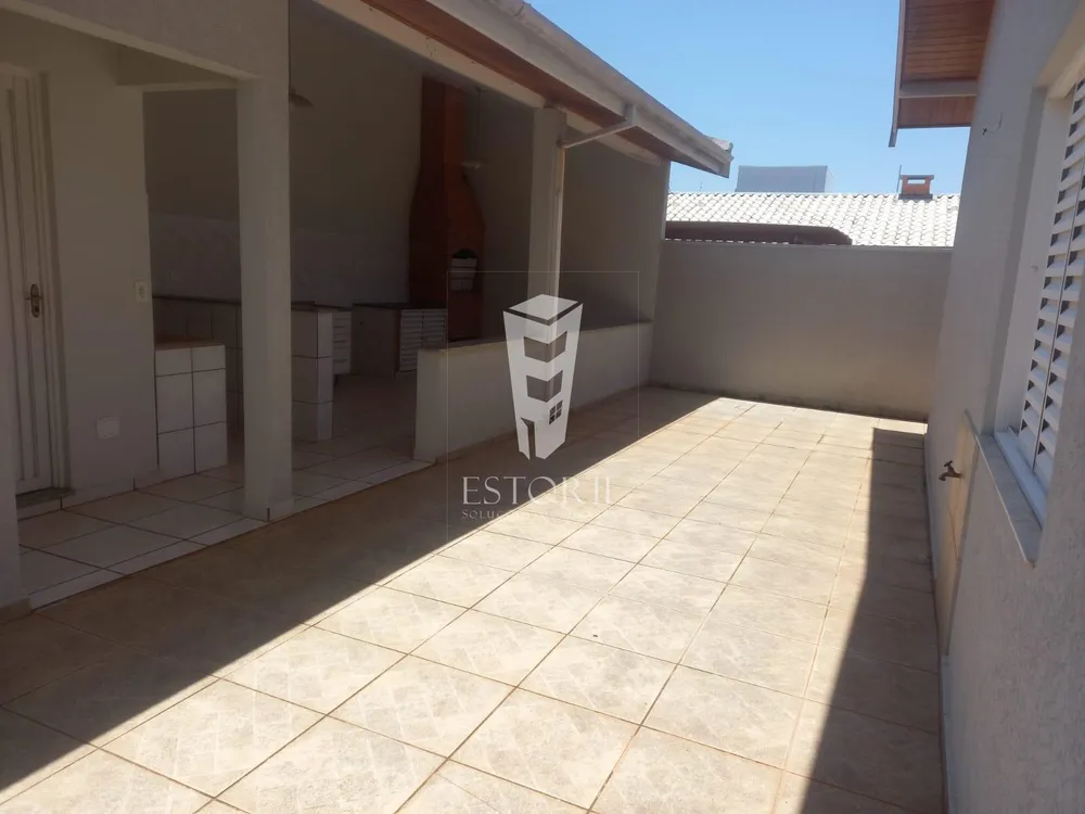 Casa, 2 quartos, 308 m² - Foto 1