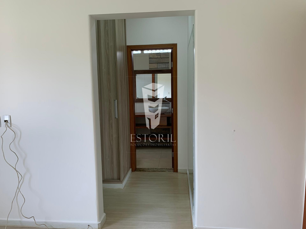 Casa à venda com 2 quartos, 461m² - Foto 5