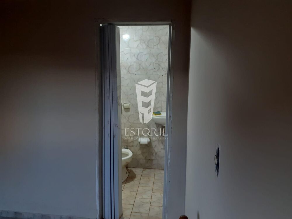 Casa à venda com 3 quartos, 220m² - Foto 16