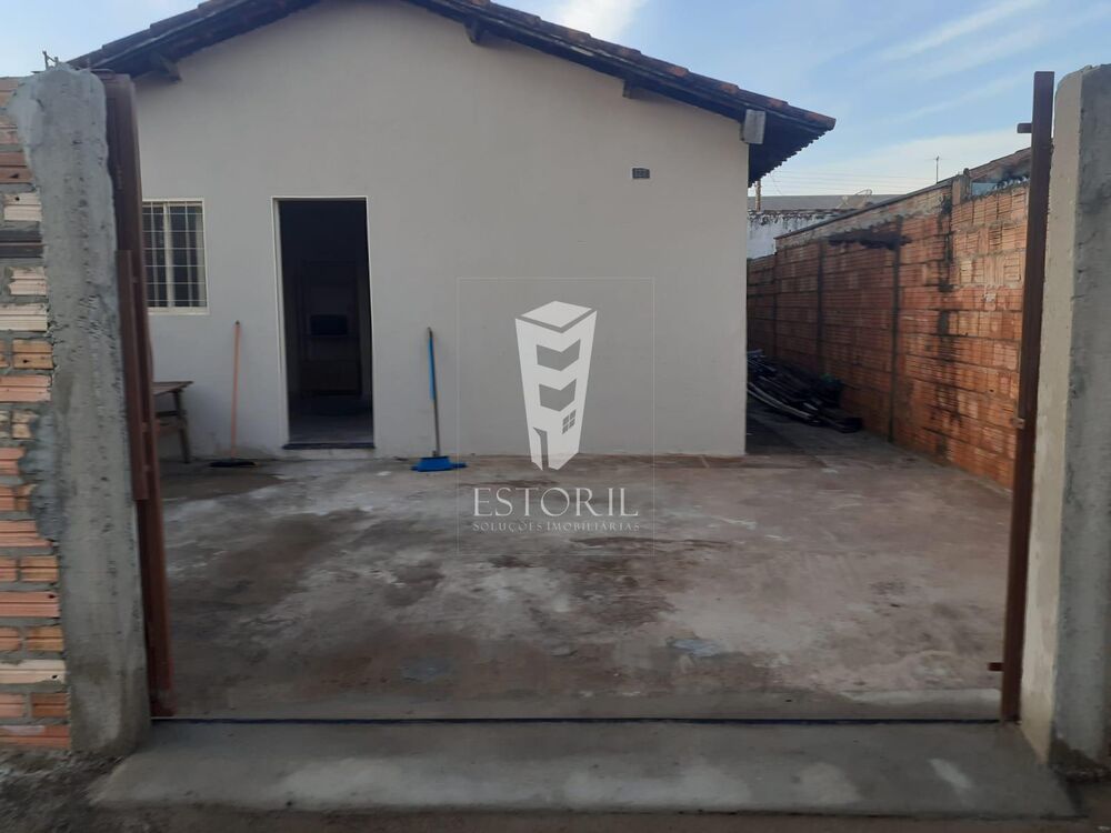 Casa à venda com 3 quartos, 220m² - Foto 5
