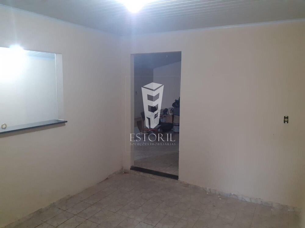 Casa à venda com 3 quartos, 220m² - Foto 26