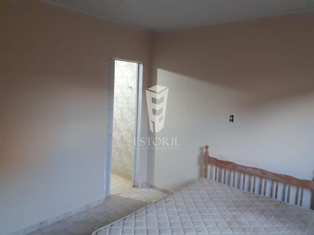 Casa à venda com 3 quartos, 220m² - Foto 21