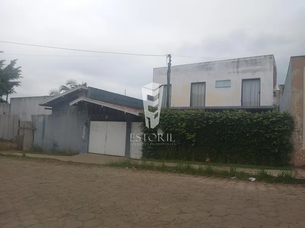 Casa, 3 quartos, 325 m² - Foto 1