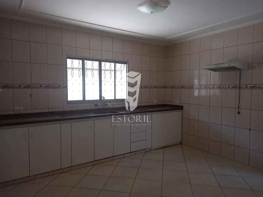 Casa, 2 quartos, 250 m² - Foto 11
