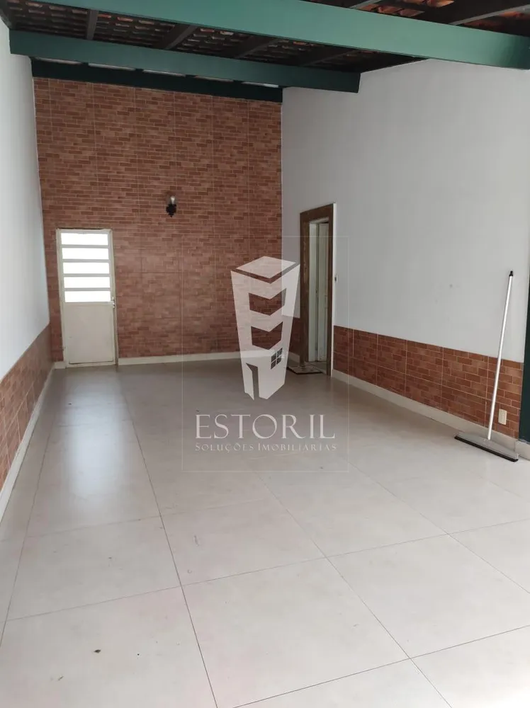 Casa, 2 quartos, 400 m² - Foto 3