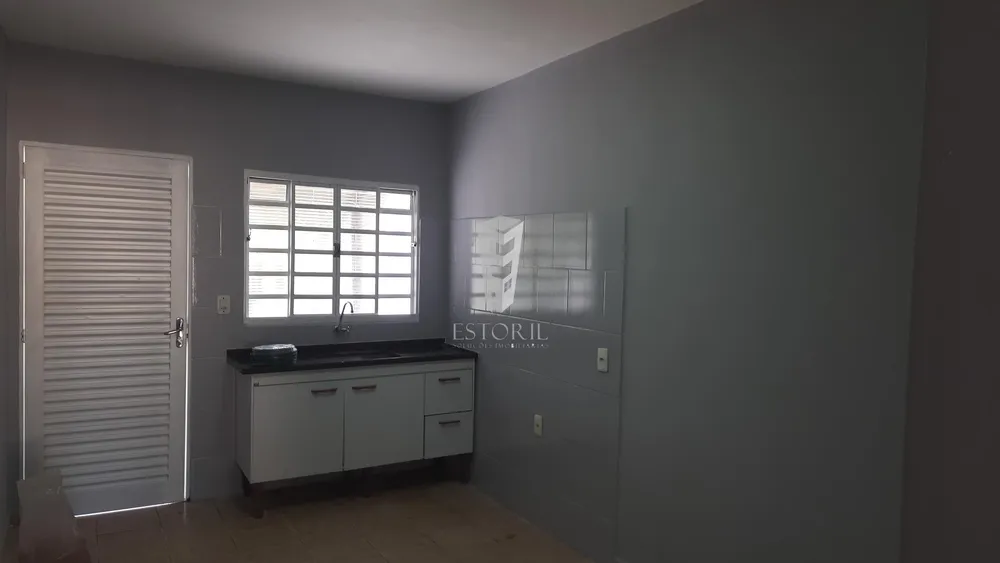 Casa, 2 quartos, 219 m² - Foto 8