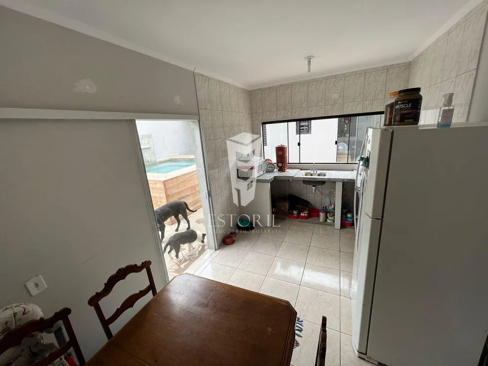Casa, 3 quartos, 300 m² - Foto 2