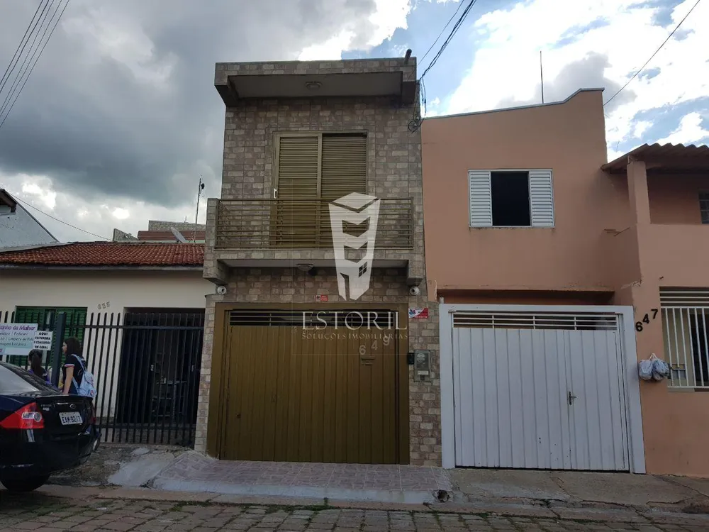 Sobrado, 3 quartos, 360 m² - Foto 1