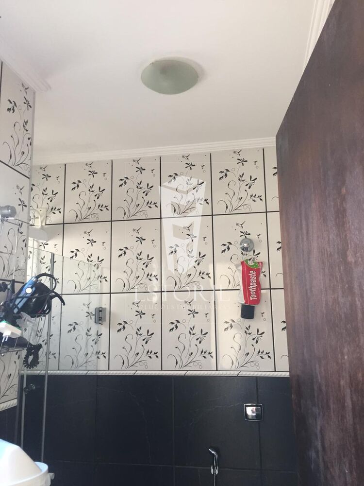 Casa à venda com 2 quartos, 305m² - Foto 15