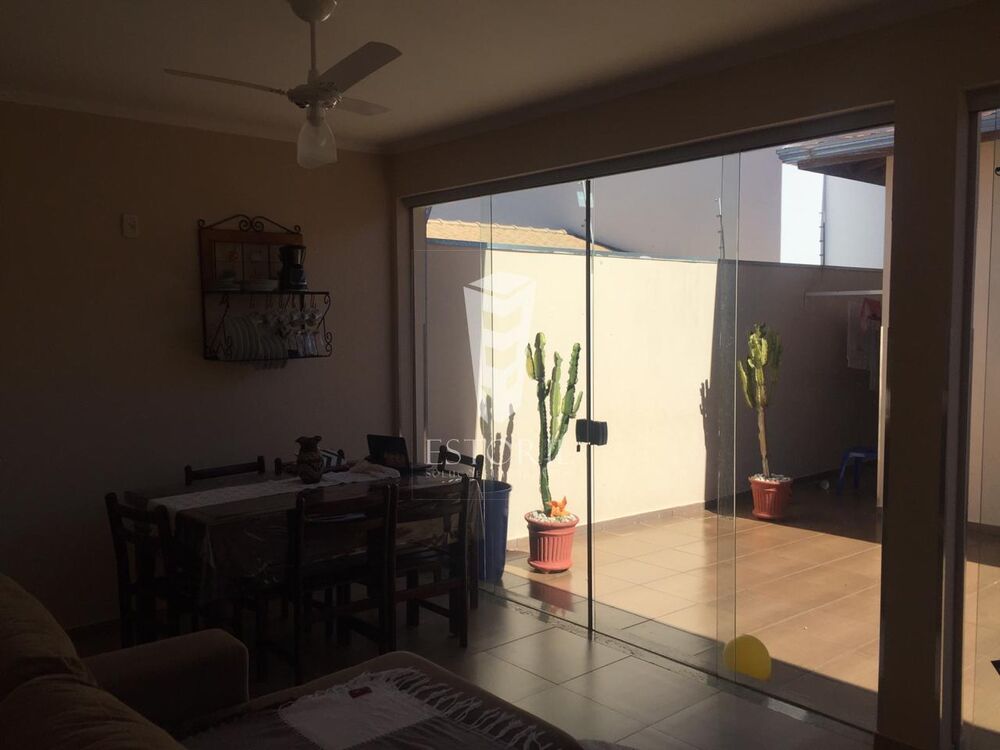 Casa à venda com 2 quartos, 305m² - Foto 16