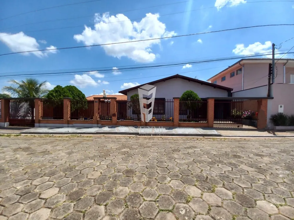 Casa, 2 quartos, 800 m² - Foto 1