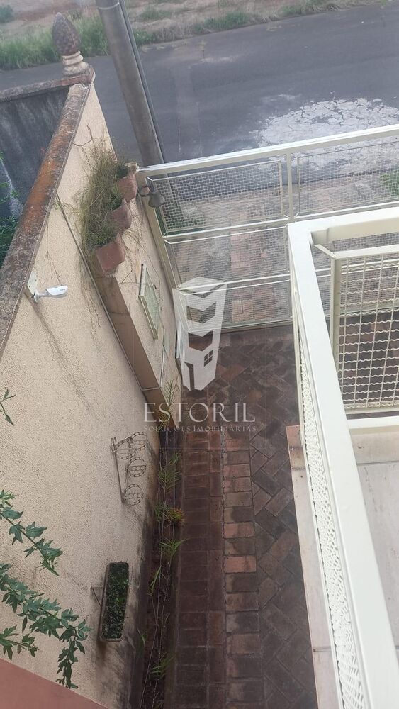 Sobrado à venda com 2 quartos, 607m² - Foto 4