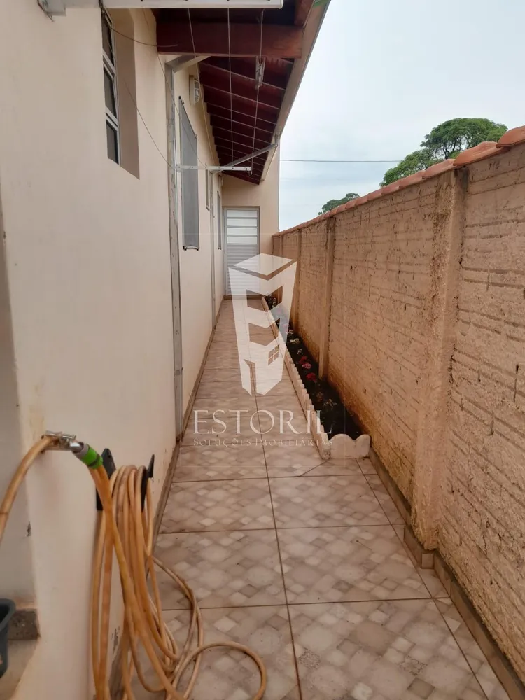 Casa, 1 quarto, 525 m² - Foto 3