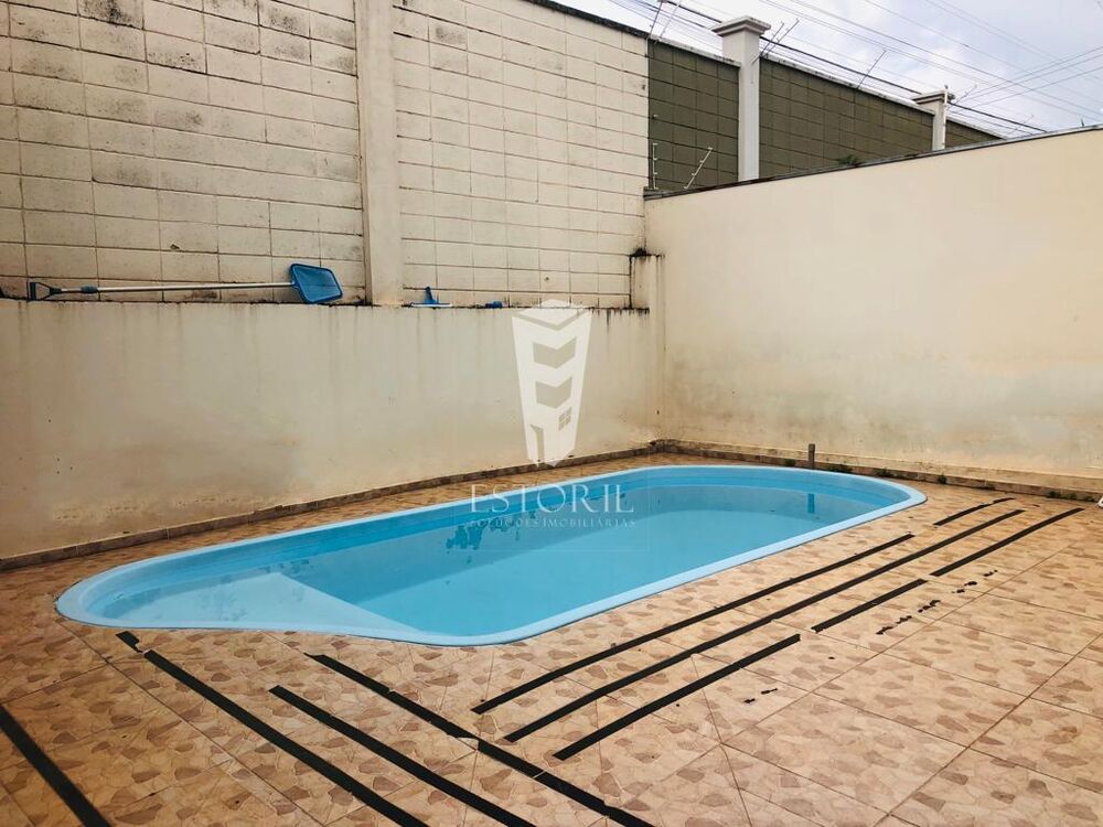 Casa, 2 quartos, 303 m² - Foto 3