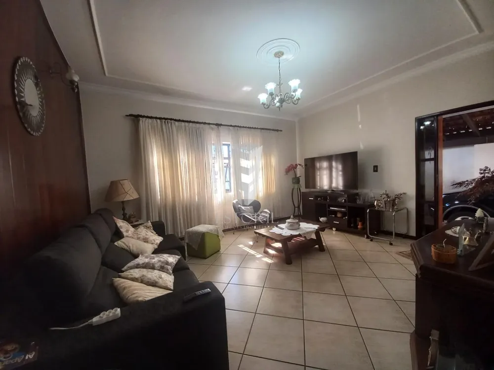 Casa, 2 quartos, 240 m² - Foto 4