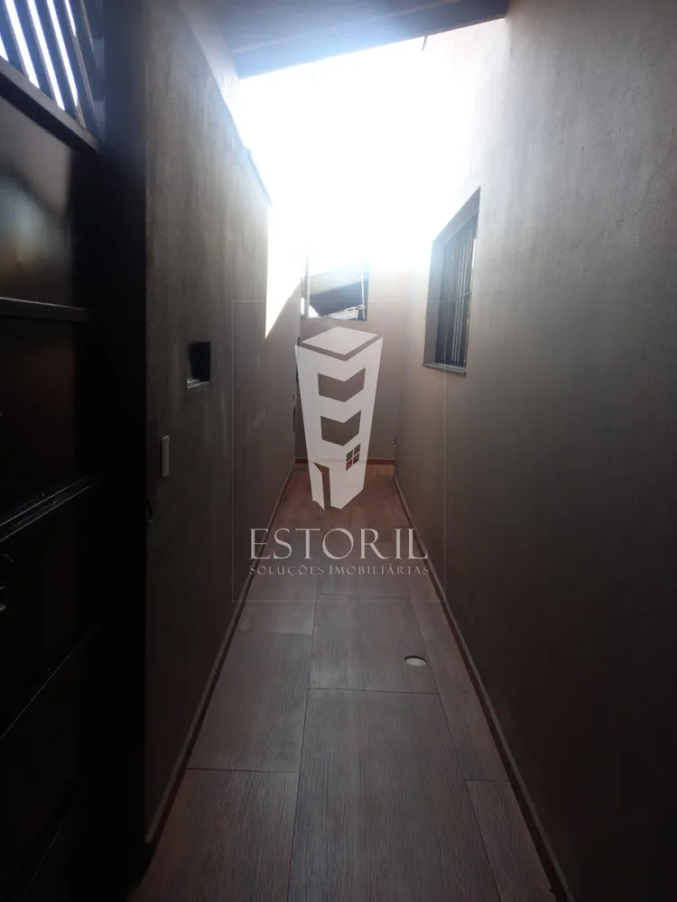 Casa, 2 quartos, 585 m² - Foto 1