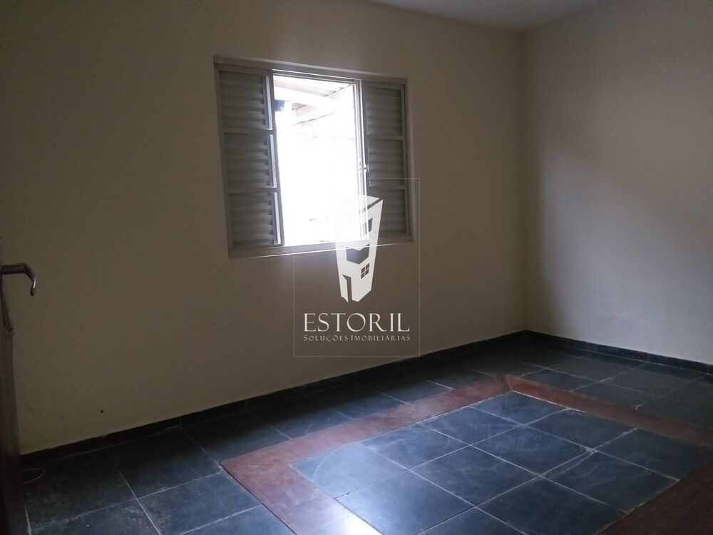 Casa à venda com 2 quartos, 350m² - Foto 7