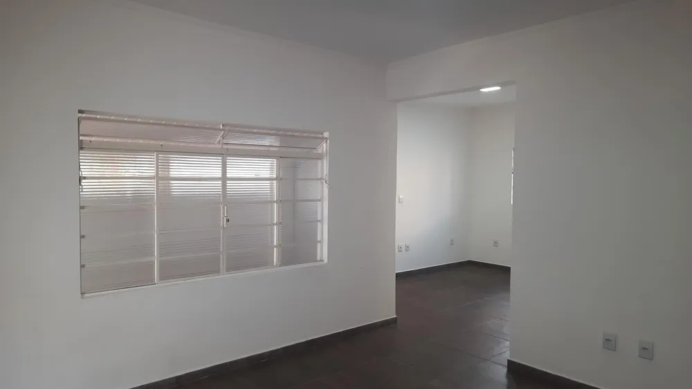 Casa, 2 quartos, 300 m² - Foto 3