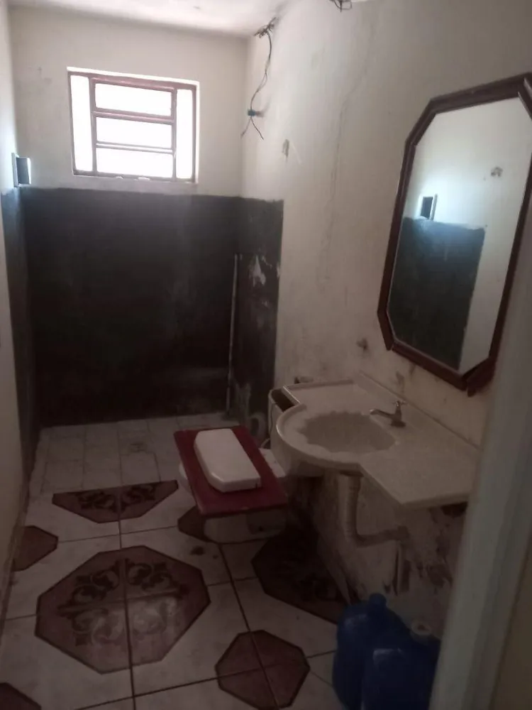 Casa, 1 quarto, 152 m² - Foto 2