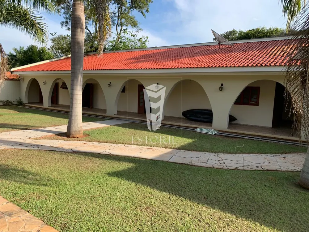 Casa, 2 quartos, 347 m² - Foto 1