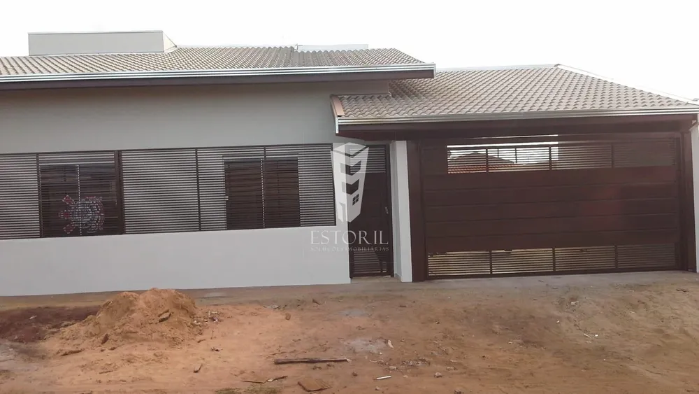 Casa, 3 quartos, 375 m² - Foto 1