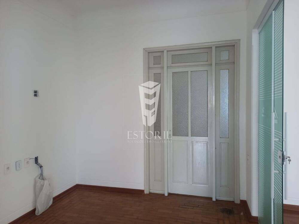 Casa à venda com 3 quartos, 425m² - Foto 9