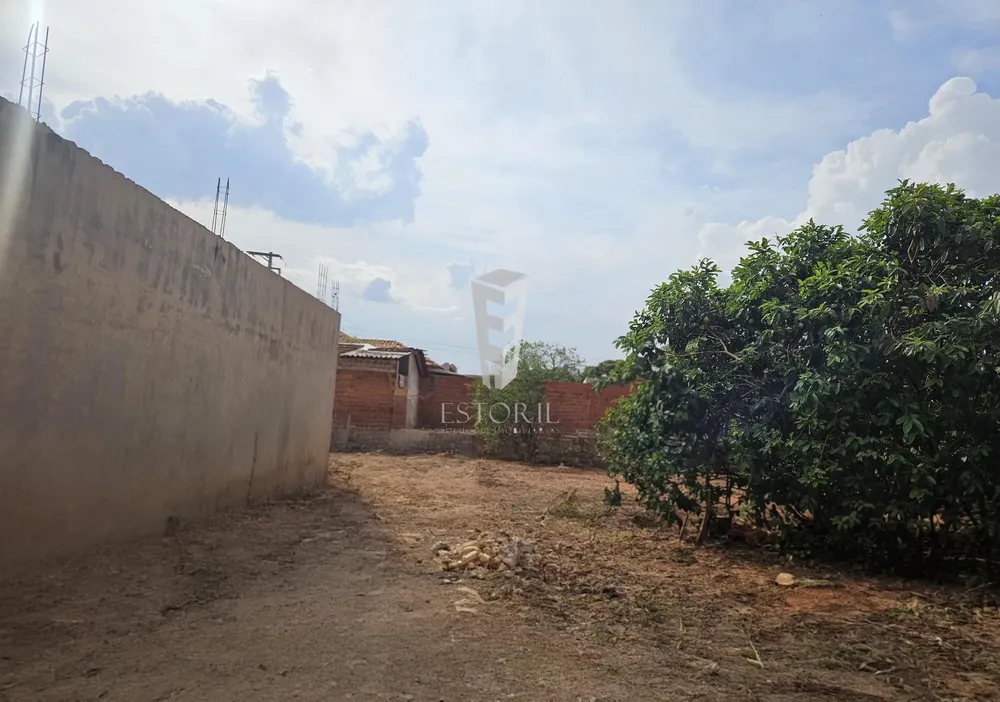 Terreno, 300 m² - Foto 1