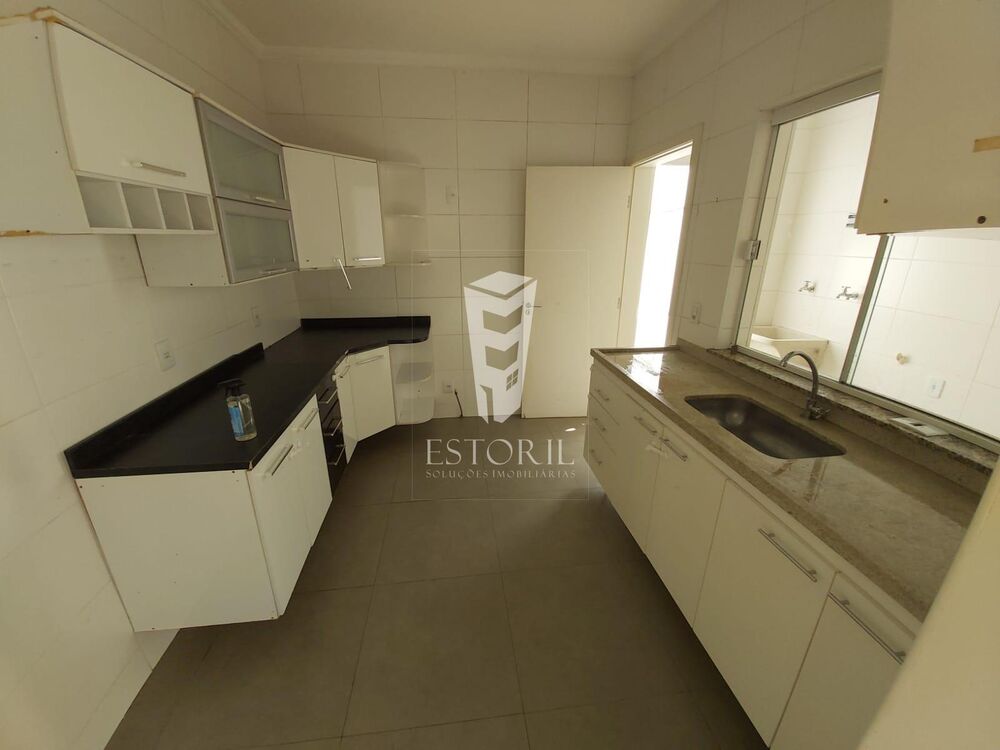 Casa à venda com 2 quartos, 140m² - Foto 14
