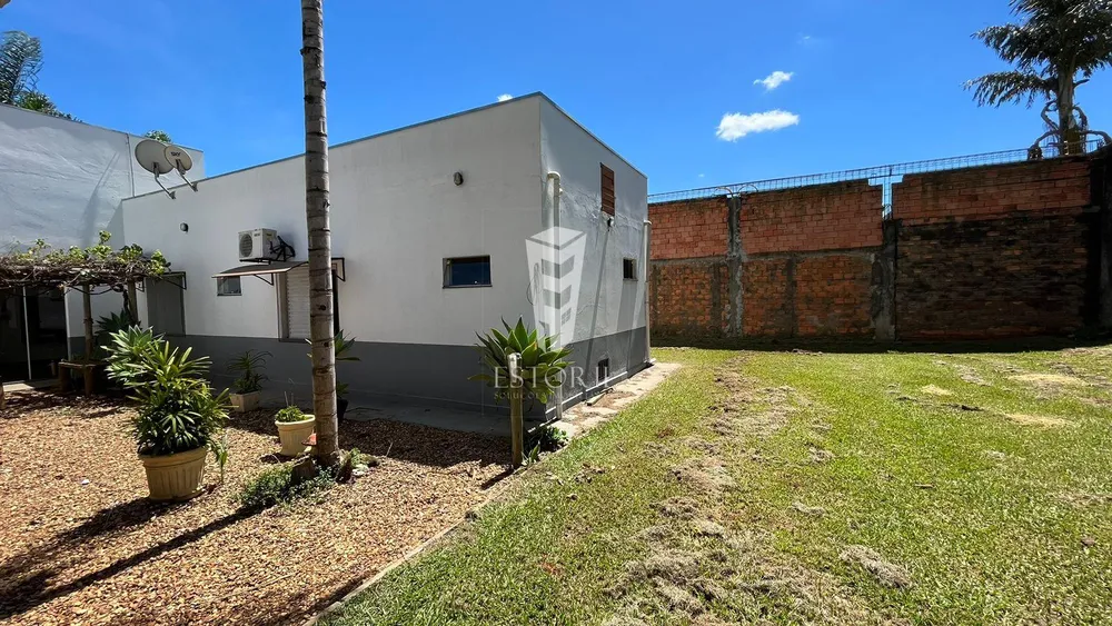 Casa, 2 quartos, 570 m² - Foto 2