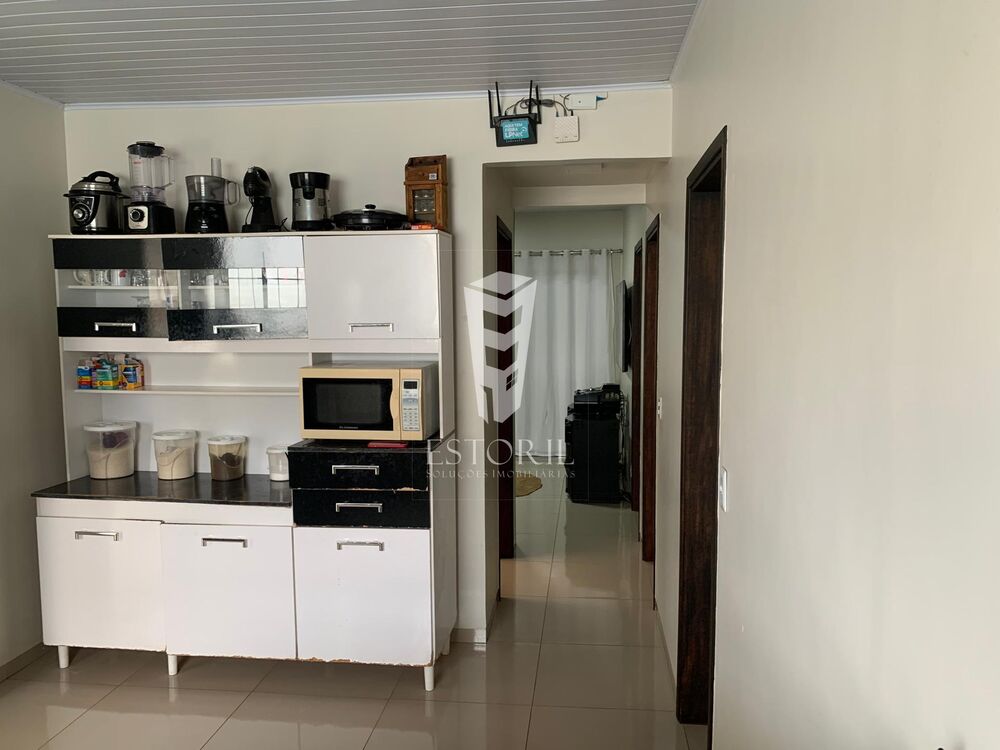 Casa à venda com 2 quartos, 200m² - Foto 9