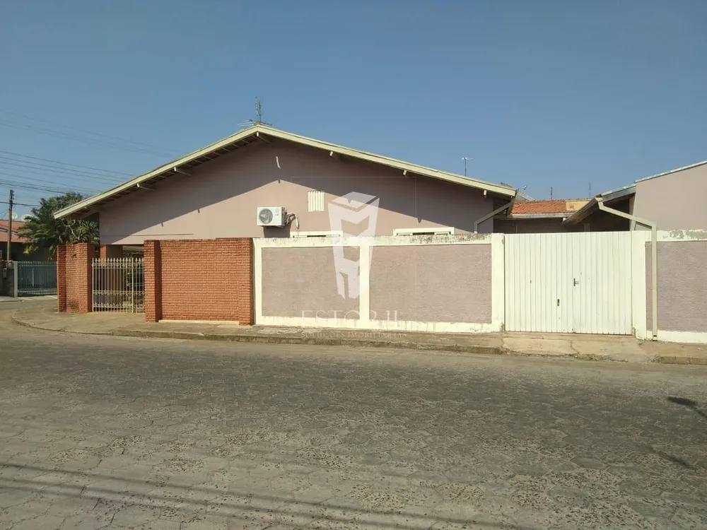 Casa, 2 quartos, 300 m² - Foto 1