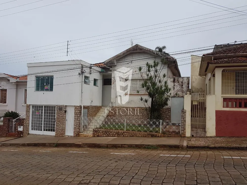 Casa, 2 quartos, 1141 m² - Foto 1