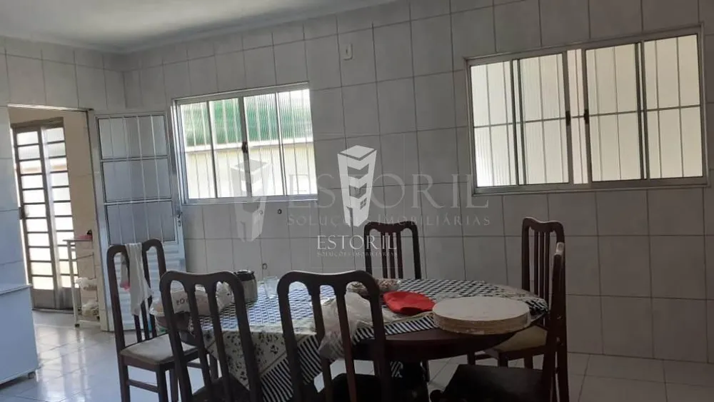 Casa, 2 quartos, 329 m² - Foto 5