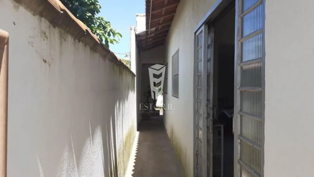 Casa, 2 quartos, 329 m² - Foto 8