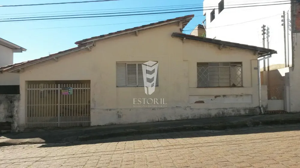 Casa, 3 quartos, 247 m² - Foto 1