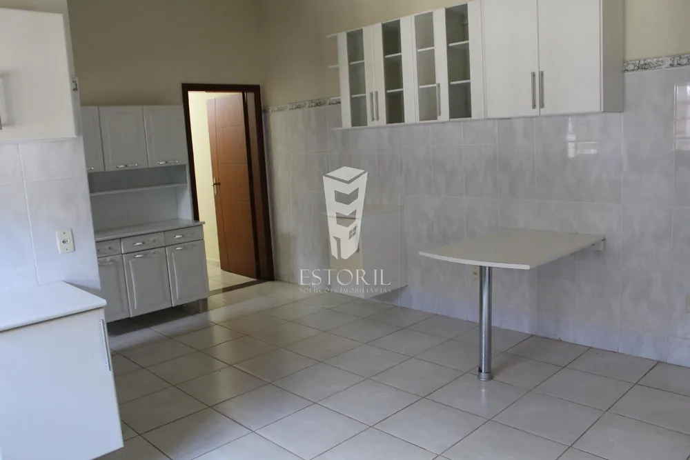 Casa, 4 quartos, 200 m² - Foto 5