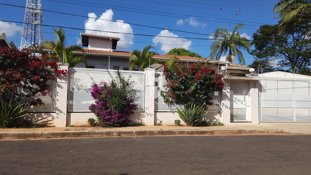 Casa, 3 quartos, 580 m² - Foto 1