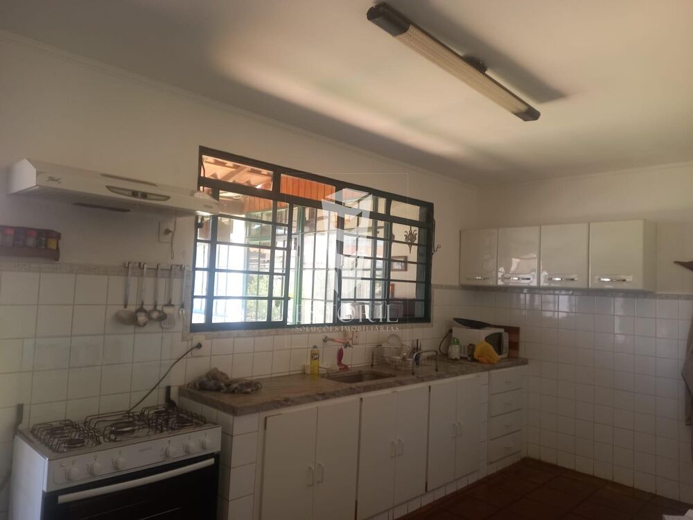 Casa, 4 quartos, 372 m² - Foto 2