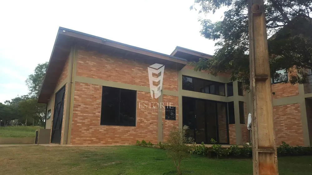 Sobrado, 3 quartos, 369 m² - Foto 1