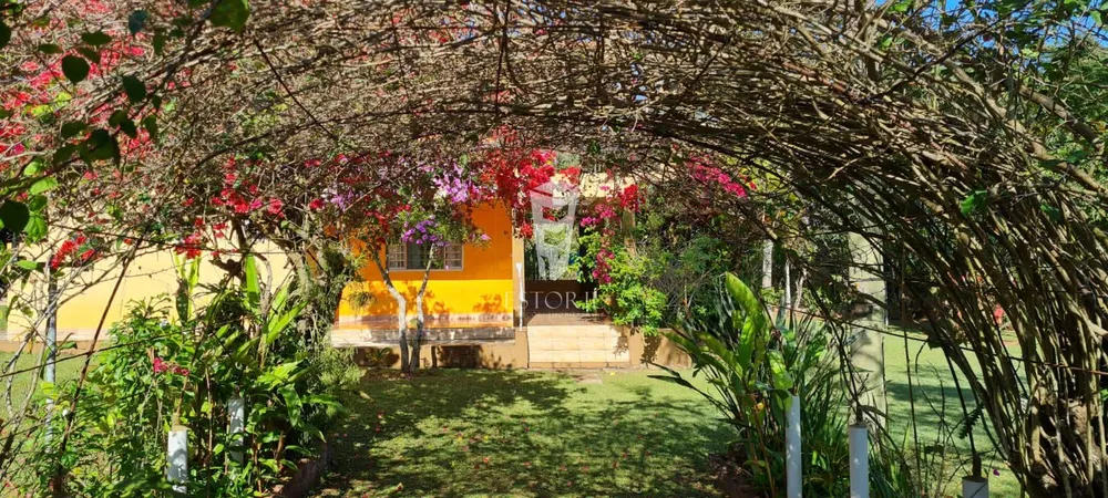 Chácara, 3 quartos, 1242 m² - Foto 4